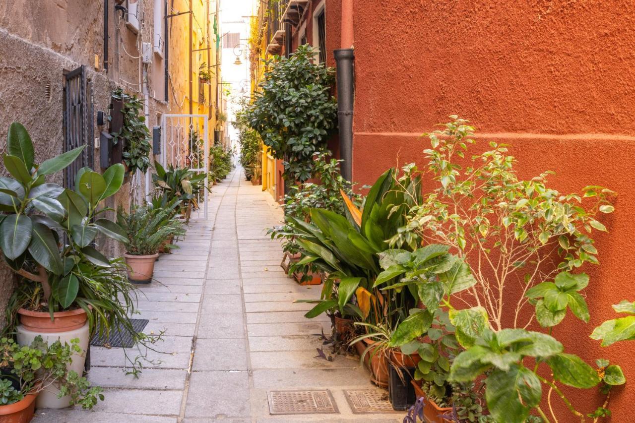 Casa Vacanze Nel Cuore Di Cagliari Exterior photo