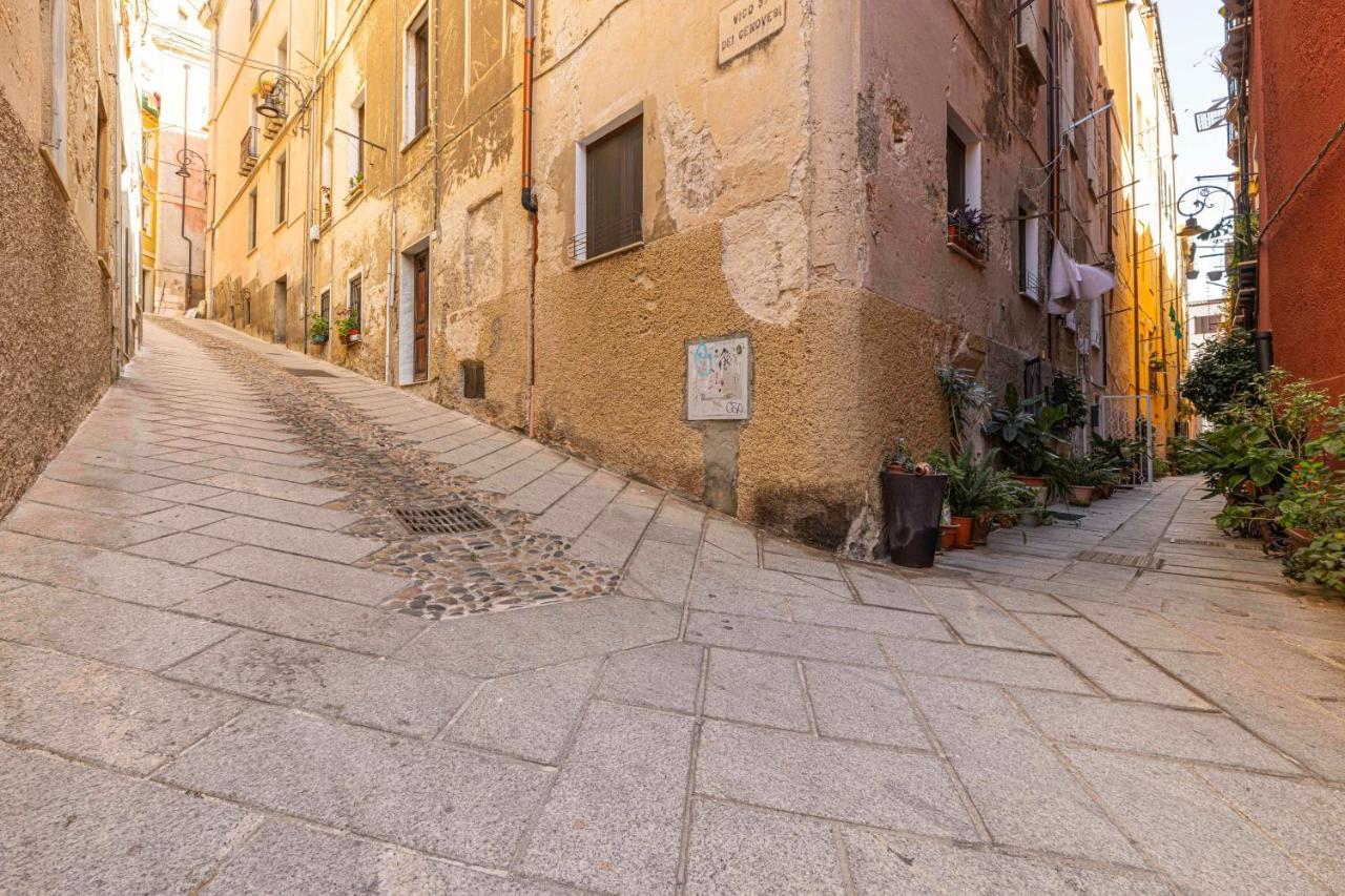 Casa Vacanze Nel Cuore Di Cagliari Exterior photo